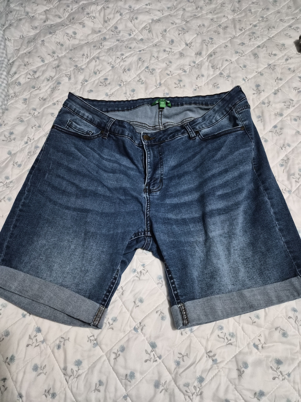 Dip Plus Size 18 Denim Bermuda Shorts Rolled Cuff Medium Wash